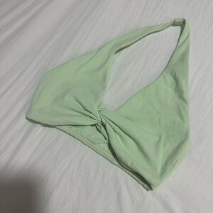 BuffBunny twisted halter sports bra (honeydew)